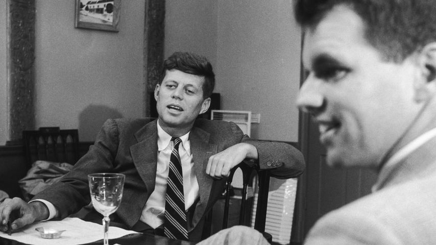 John F. und Robert Kennedy, 1955