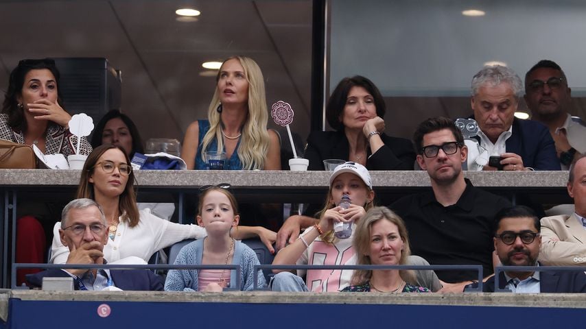 Emily Blunt und John feiern seltenen Auftritt mit Töchtern