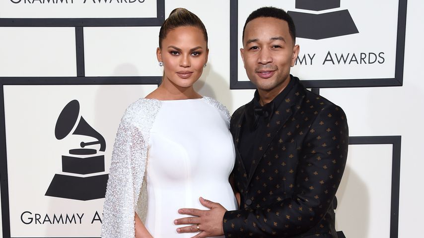 Chrissy Teigen und John Legend bei den Grammy Awards, 2016