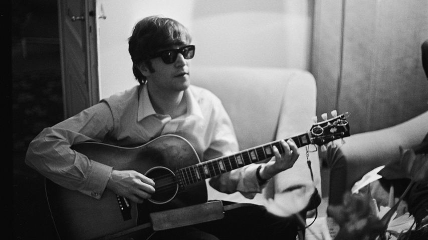 John Lennon, Sänger