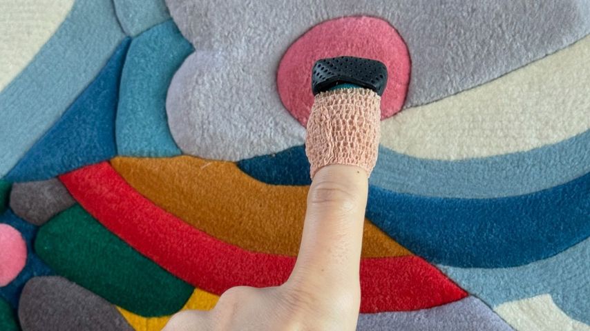 John Mayers verletzter Finger