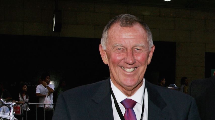 John Singleton löst sich nach siebter Scheidung von Anwesen