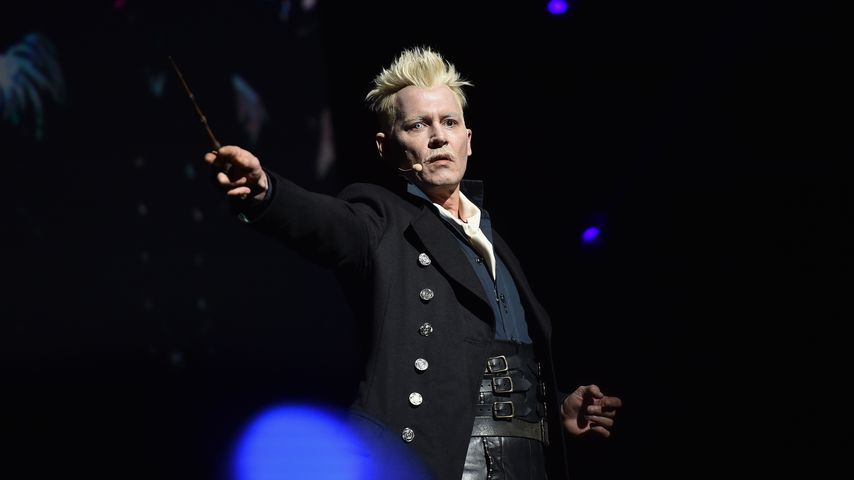 Johnny Depp in seiner Rolle des Zauberers Grindelwald in dem Film "Phantastische Tierwesen"