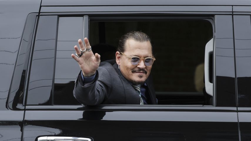 Gerichts-Lacher: Johnny Depp vermisst Fingerkuppe bis heute