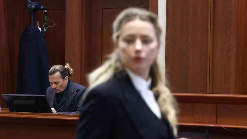 Johnny Depp und Amber Heard während des Prozesses am 21. April
