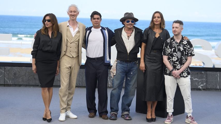 Johnny Depp und der Cast von "Modi"