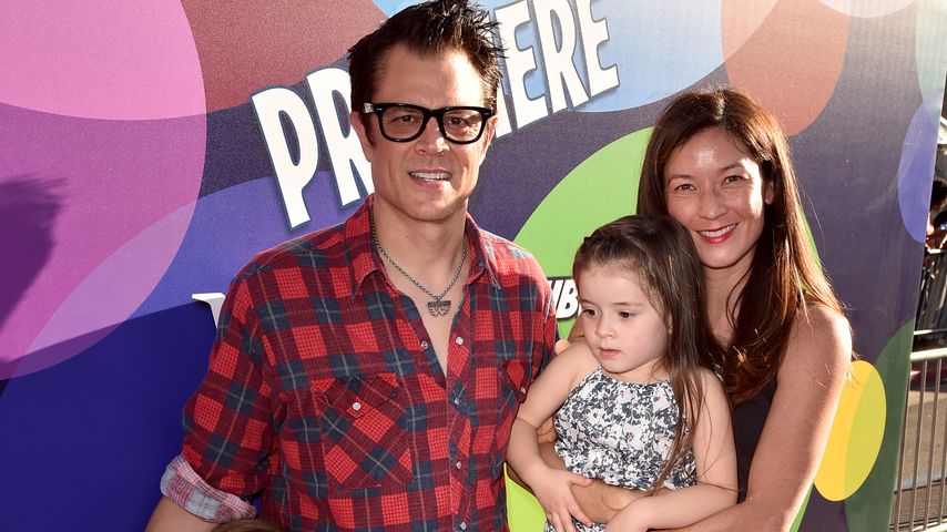 Johnny Knoxville und Naomi Nelson mit ihren beiden Kindern im Juni 2015