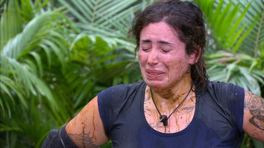 Jolina Mennen bei ihrer Dschungelprüfung