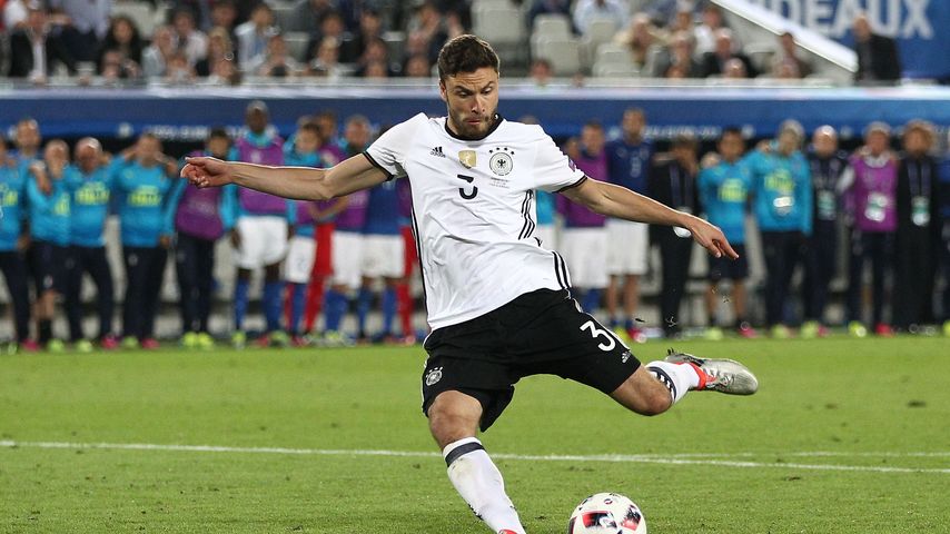 Er schoss das erlösende Tor: Das ist Youngster Jonas Hector!