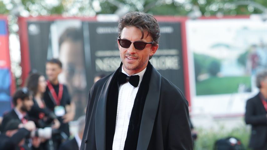 Jonathan Bailey beim Screening von "Ink" und zur Eröffnung des Red Carpets bei den 83. Filmfestspielen von Venedig 2026