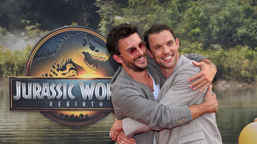 Jonathan Bailey und Ed Skrein bei der Premiere von "Jurassic World Rebirth"