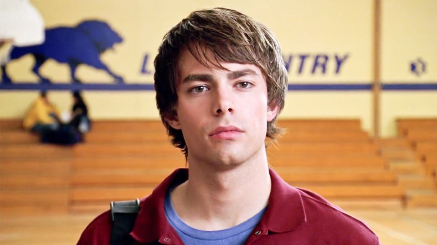 Jonathan Bennett in einer Szene von "Girls Club", 2004
