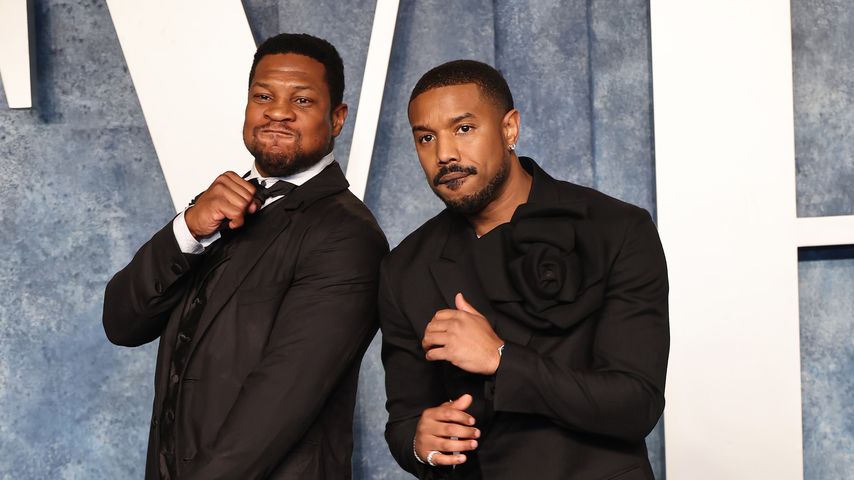 Jonathan Majors und Michael B. Jordan im März 2023