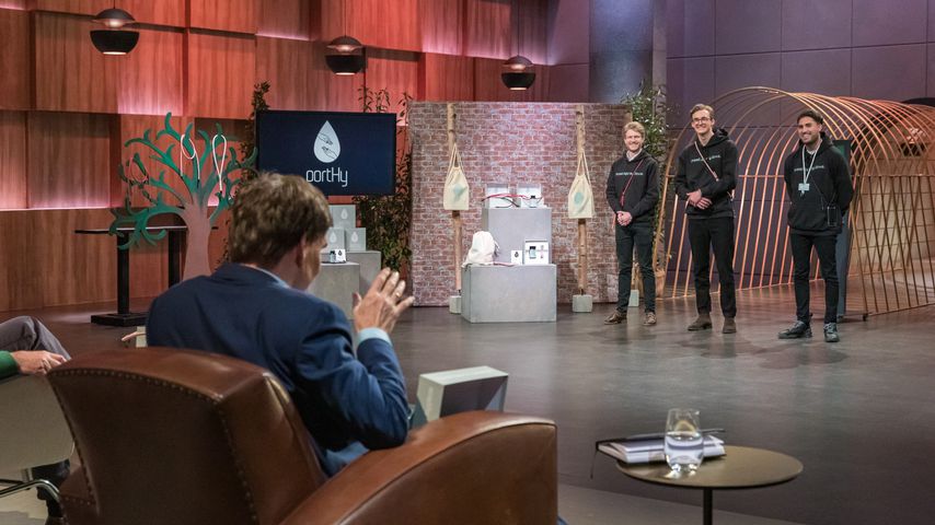 Jonathan Tenge, Paul Böllhoff, Julian Hesse von Porthy bei "Die Höhle der Löwen"