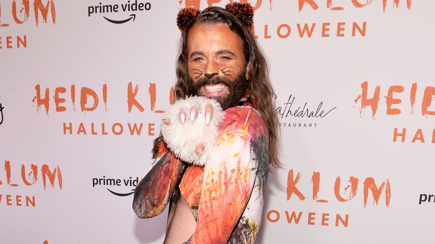 Jonathan Van Ness auf der Jubiläums-Halloweenparty von Heidi Klum