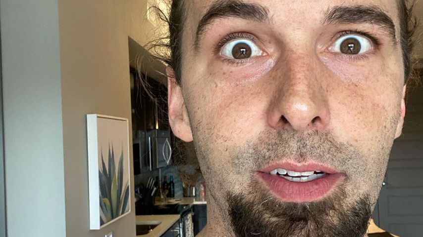 Bart ab: "Queer Eye"-Jonathan trennt sich von Markenzeichen