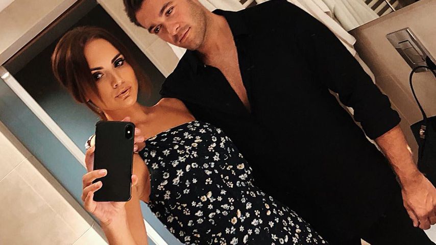 Jonny Mitchell und Danielle Zarb-Cousin