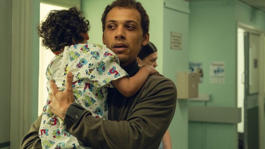 Jordan Bolger und Jahsaiah Williams in "The Witness", 2026