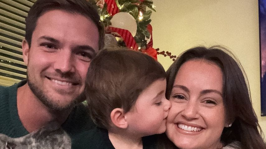 Jordan Kimball mit seinem Sohn Thomas und seiner Ehefrau Christina, Dezember 2024