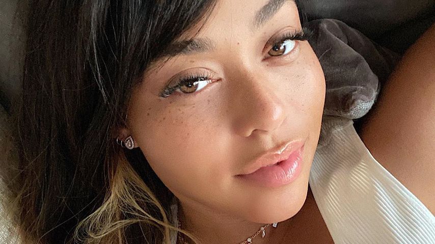 Jordyn Woods macht ein Selfie