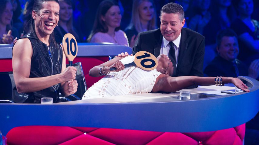 Heiße Tanzeinlage: Motsi Mabuse zeigt ihre Hammer-Moves!