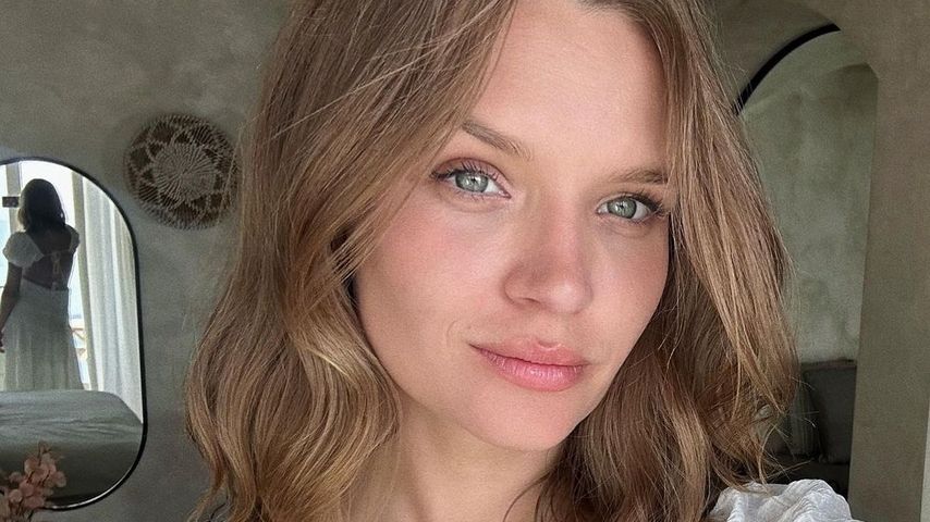 Josephine Skriver, Model