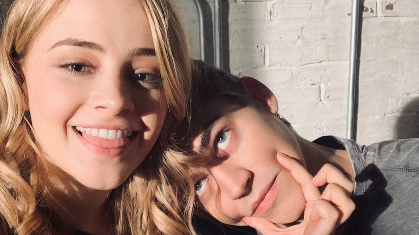 Josephine Langford und Hero Fiennes-Tiffin am Set von "After Truth"