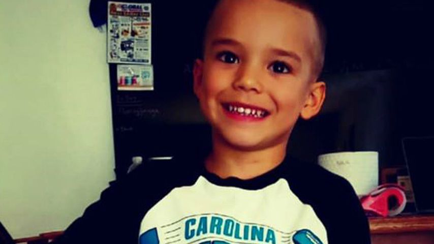 Josey Hollis Dorsey, Naya Riveras Sohn