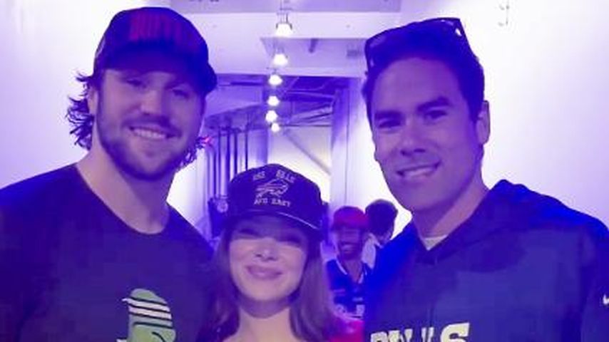 Josh Allen, Hailee Steinfeld und ihr Bruder Griffin Steinfeld