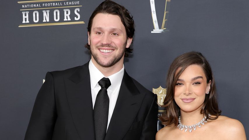 Hailee Steinfeld schwärmt von ihrem Leben mit Josh Allen