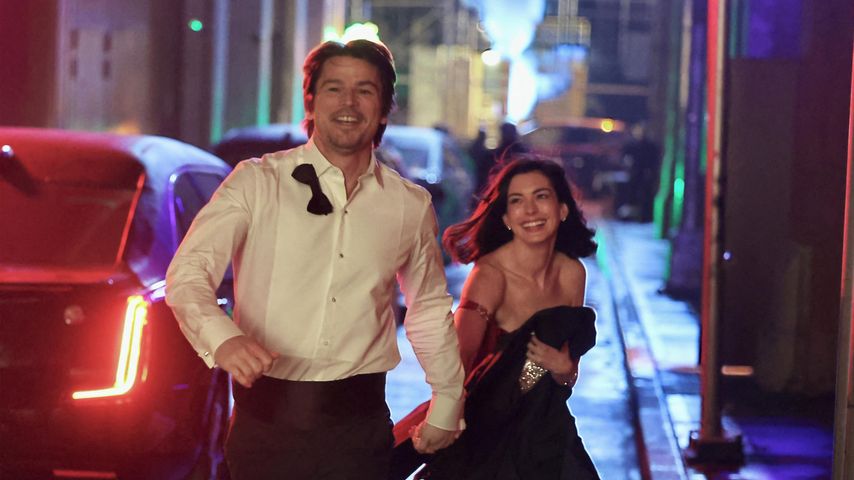 Josh Hartnett und Anne Hathaway in New York im Februar 2025
