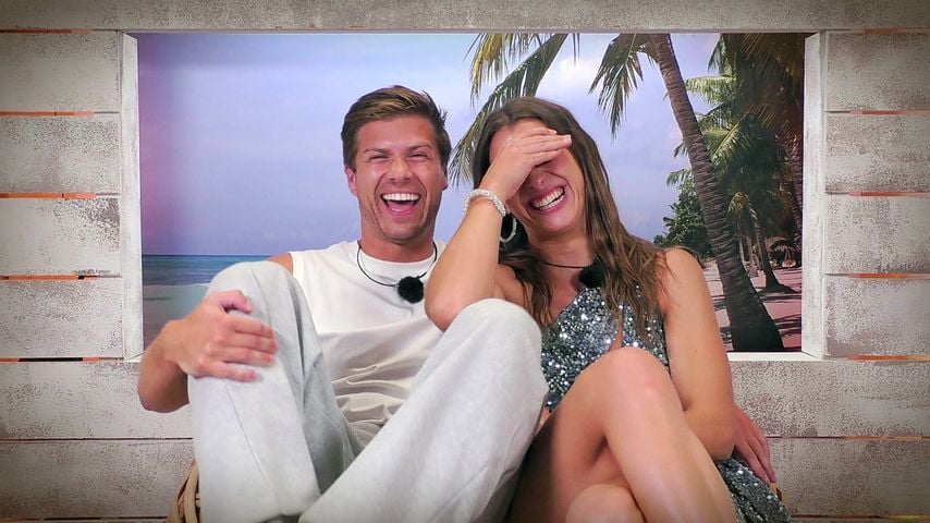 Heiß: "Love Island VIP"-Paar wird im toten Winkel erwischt