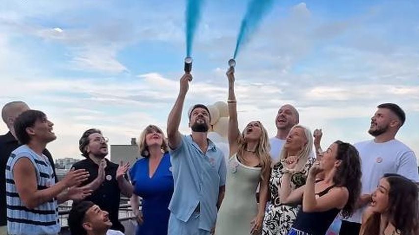 Josh Stodel und Nasrin Eileen Rapp beim Gender Reveal