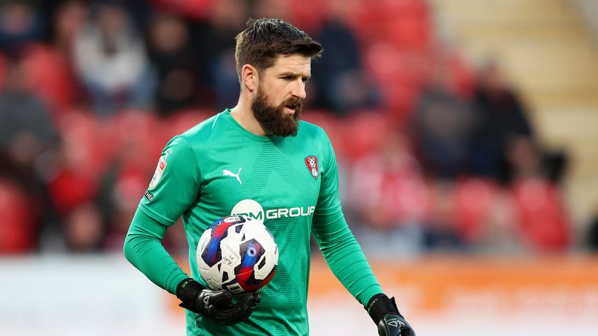 Josh Vickers, Fußballer