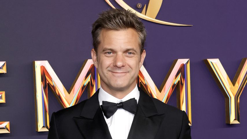 Seine vierjährige Tochter Juno hält Joshua Jackson jung