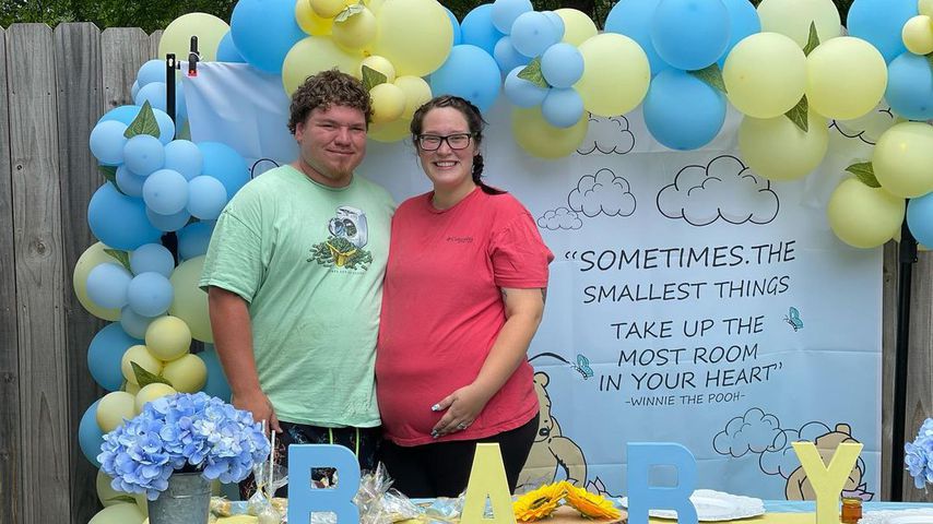 Joshua und Lauryn Efird bei ihrer Baby-Shower im Juni 2021