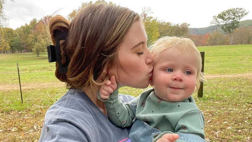 Joy-Anna Duggar Forsyth mit ihrer Tochter Evelyn