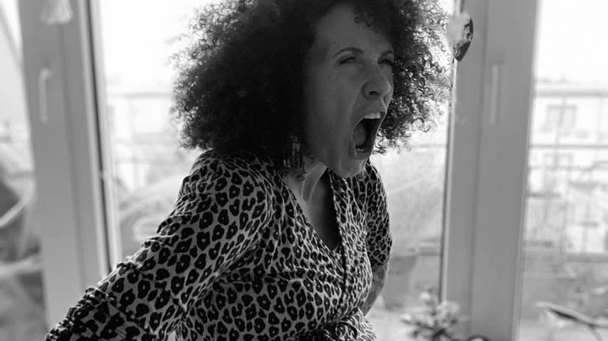 Joy Lee Juana Abiola-Müller, Netz-Star