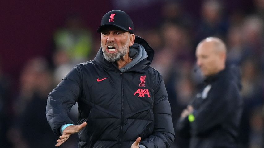 Nach Ausraster: Trainer Jürgen Klopp verletzt sich am Bein
