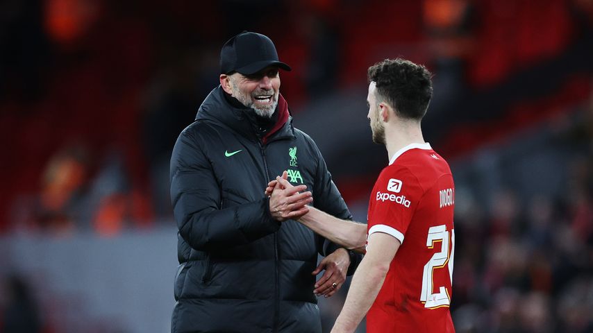 Jürgen Klopp und Diogo Jota im Januar 2024