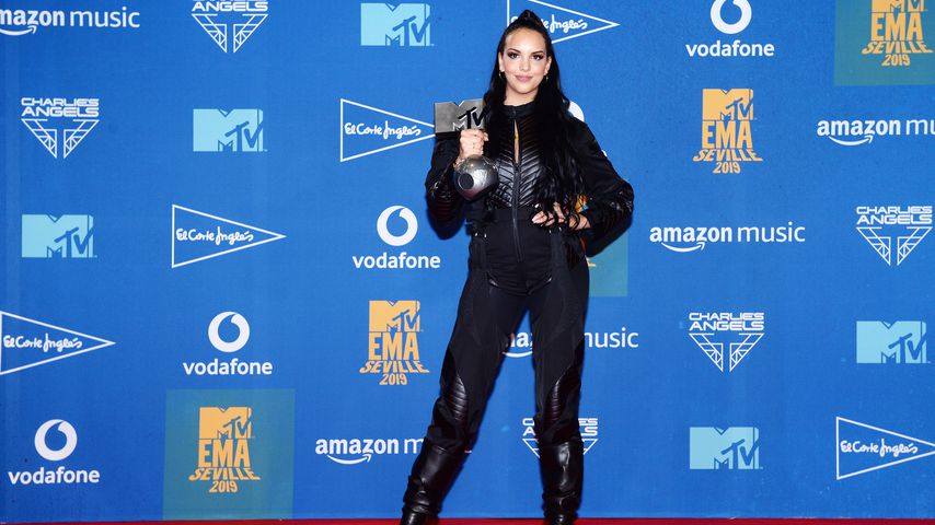 Juju gewinnt in der Kategorie Bester Deutscher Act bei den MTV EMAs 2019