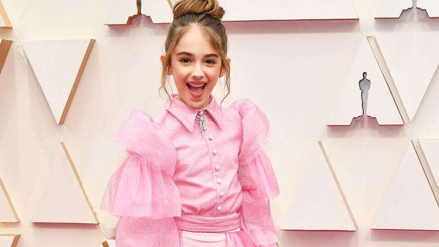 "Once Upon a Time"-Star mampft auf Oscar-Carpet ein Sandwich