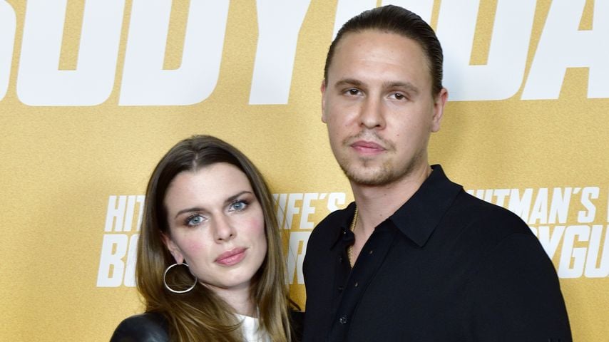 Julia Fox und Peter Artemiev, Juni 2021