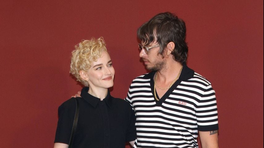 Julia Garner und Mark Foster, 2024