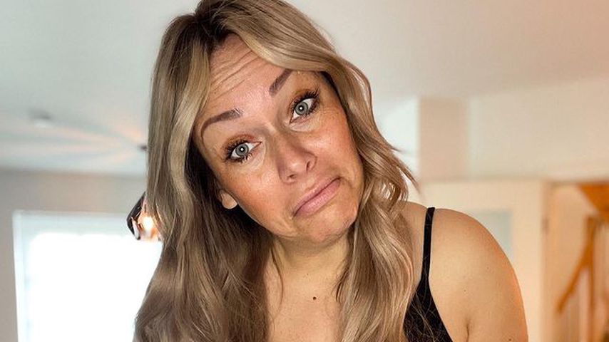 Kampf gegen Krebs: Julia Holz zeigt ihre OP-Narbe am Bauch