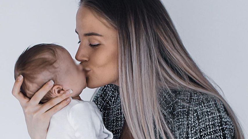 Julia Prokopy mit ihrer Tochter