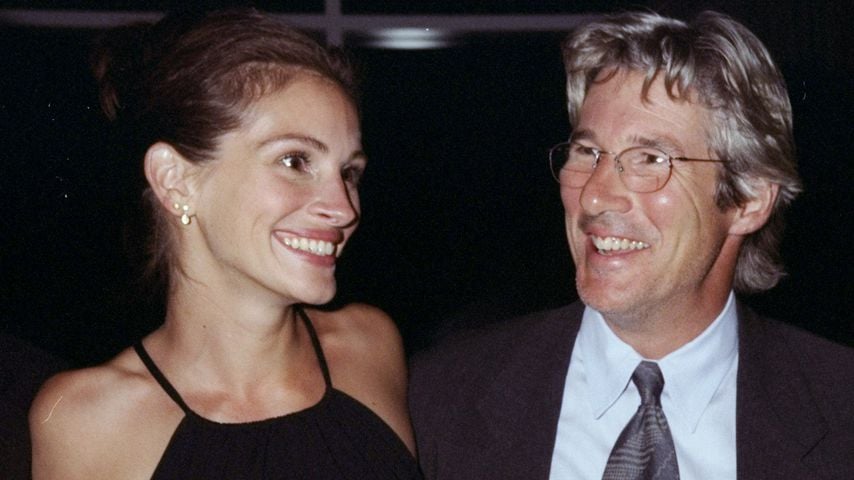 Julia Roberts und Richard Gere bei einem Dinner 1998