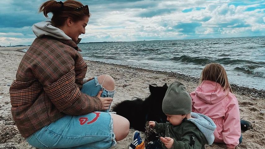 YouTuberin Julia Schulze mit ihren Kids