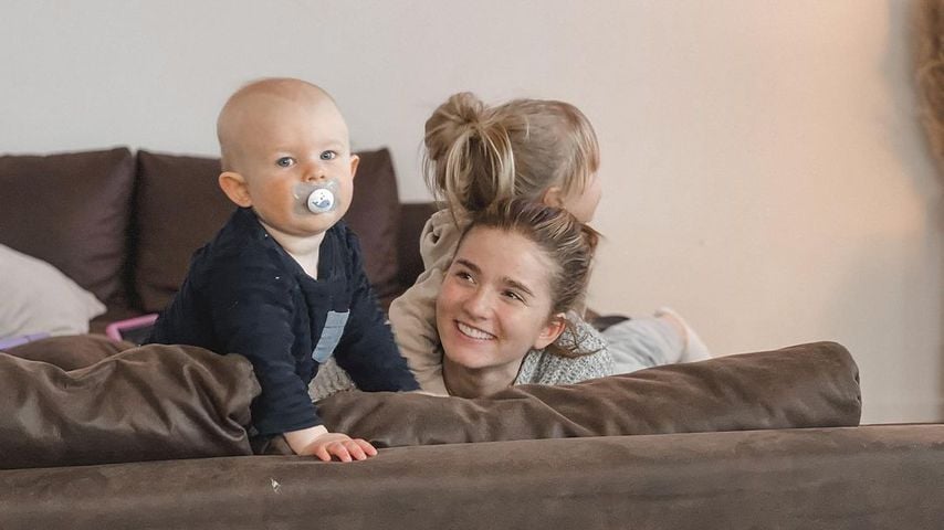 Julia Thiele und ihre Kinder, 2021