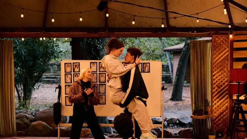 Sexy Kuss-Shooting sorgt bei den GNTM-Models für Aufregung